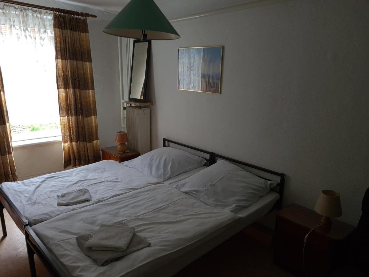 Altstadthotel Zum Goldenen Anker Lübeck Eksteriør bilde